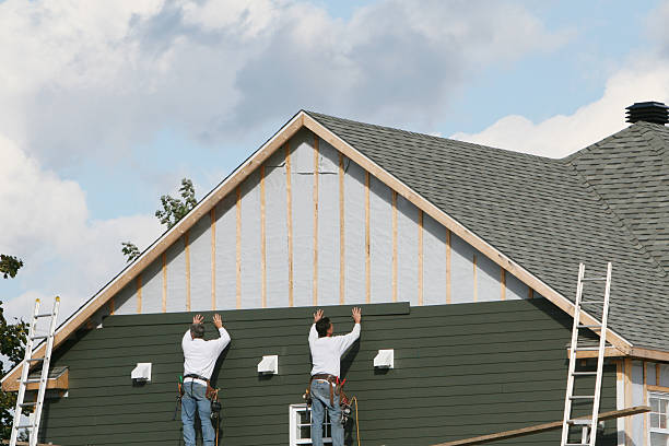 Professional Emergency Siding Repair technician working in Frederick, MD